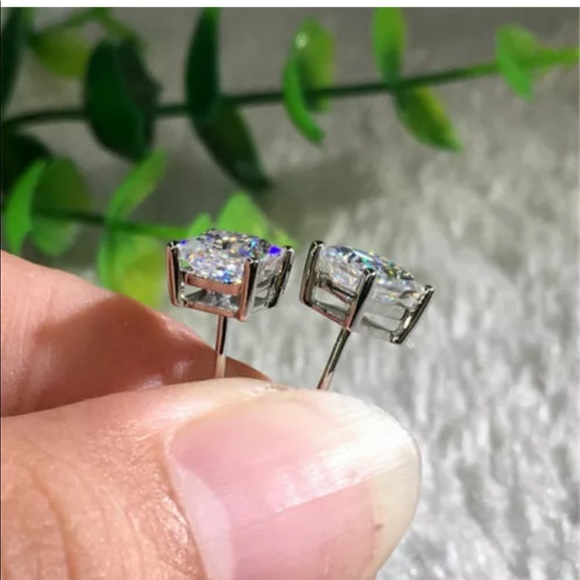 New Princess White Sapphire Square Stud Earrings - Picture 2 of 5